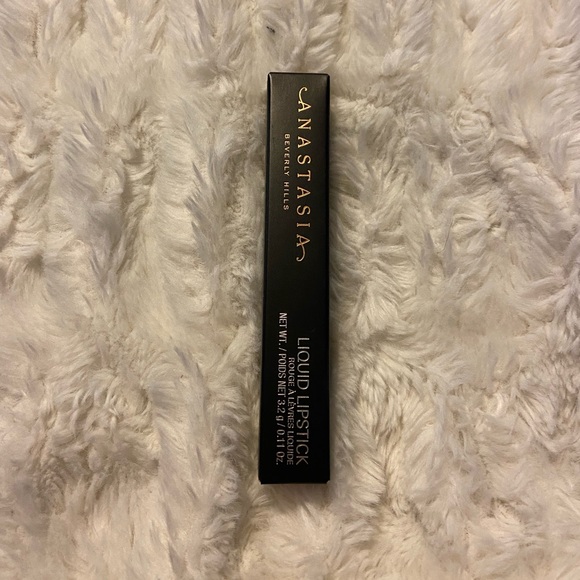 Anastasia Beverly Hills Liquid Lipstick - Picture 2 of 4